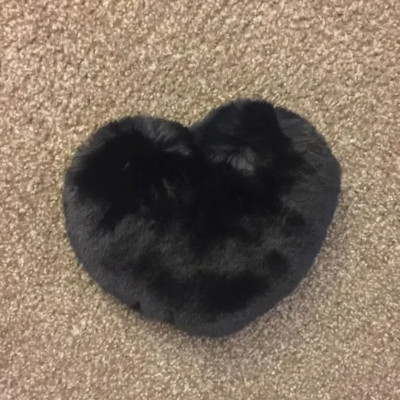 Black Fluffy Heart Purse - Picture 2 of 7